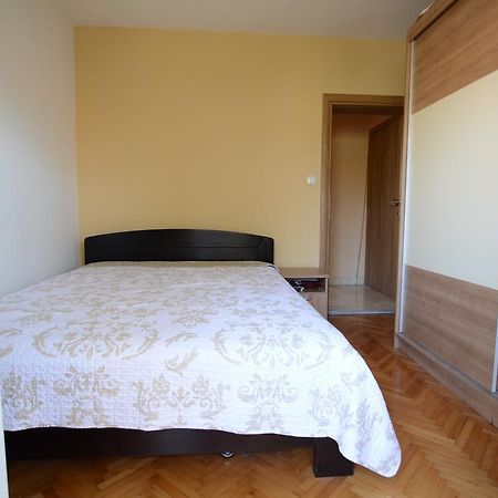 Apartment Emi Sukošan Kültér fotó